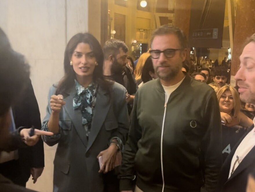 Μόνικα Μπελούτσι: Για φαγητό στα Λαδάδικα μετά το πανδαιμόνιο στην Αριστοτέλους (βίντεο + φωτογραφίες)