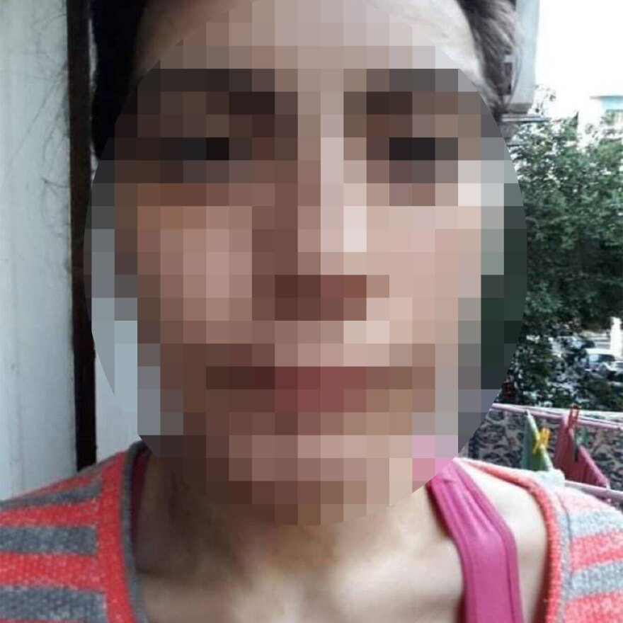 «Την κόρη μου τη δολοφόνησαν»: Ο αγώνας του πατέρα που έγινε ντετέκτιβ για να δικαιώσει το νεκρό παιδί του 