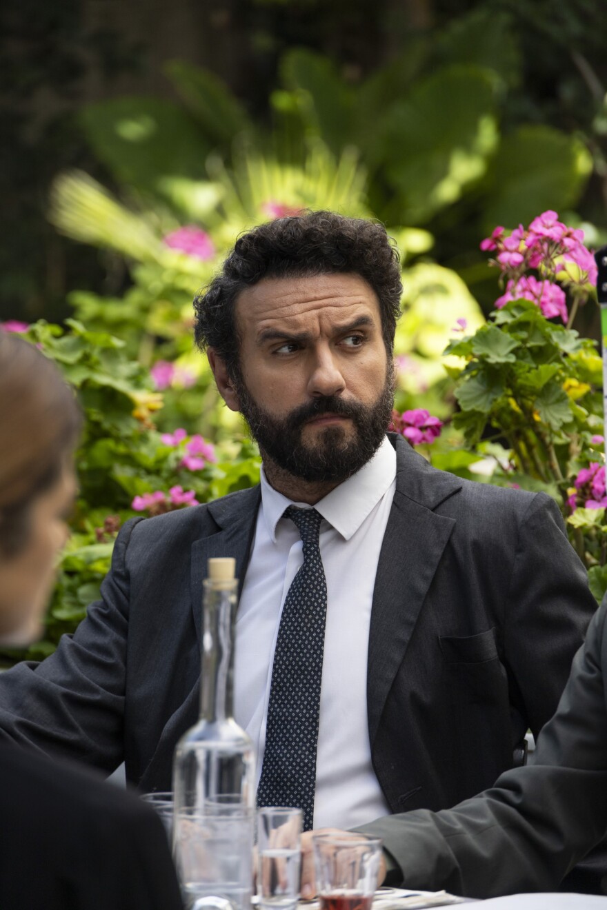 Το προξενιό της Ιουλίας: Μυστικά βγαίνουν στο φως στα επόμενα επεισόδια 