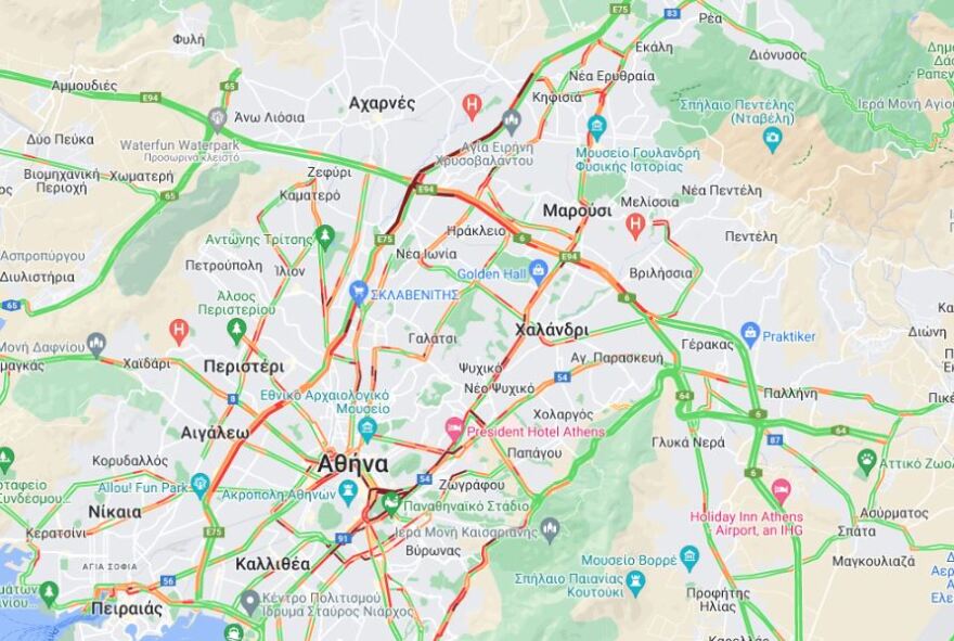 Κίνηση τώρα: Μποτιλιαρισμένοι οι δρόμοι της Αττικής λόγω της κακοκαιρίας