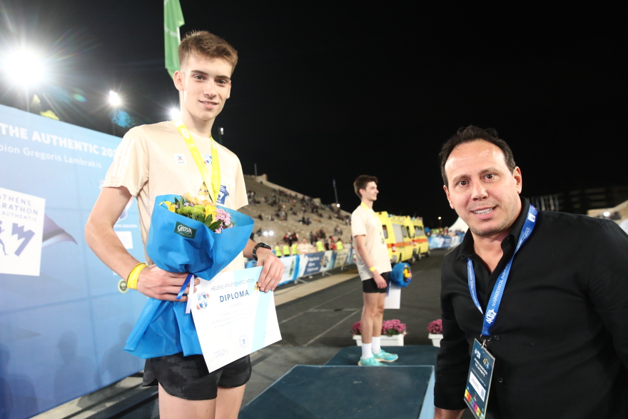 40ος Μαραθώνιος: 20.000 κόσμου έτρεξε στα 10 χλμ - Σταμούλης και Μαρινάκου οι νικητές, δείτε βίντεο και φωτογραφίες
