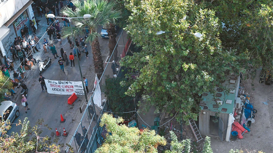 Αλήθειες και ψέματα για το μετρό στα Εξάρχεια - Δεν θα κάνουμε πίσω, λέει η κυβέρνηση 