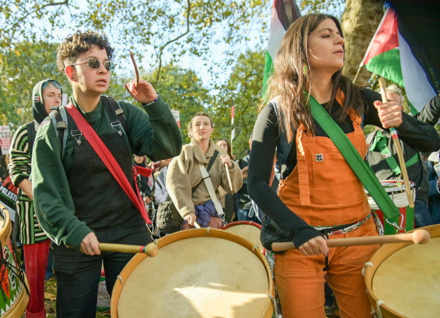 Λονδίνο: Εκατοντάδες χιλιάδες διαδηλωτές υπέρ των Παλαιστινίων