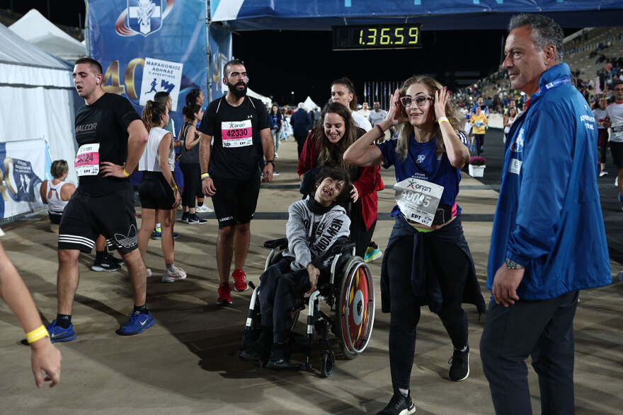40ος Μαραθώνιος: 20.000 κόσμου έτρεξε στα 10 χλμ - Σταμούλης και Μαρινάκου οι νικητές, δείτε βίντεο και φωτογραφίες