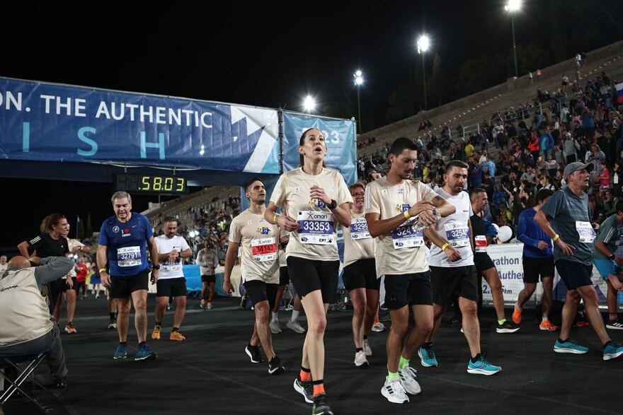 40ος Μαραθώνιος: 20.000 κόσμου έτρεξε στα 10 χλμ - Σταμούλης και Μαρινάκου οι νικητές, δείτε βίντεο και φωτογραφίες