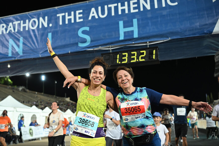 40ος Μαραθώνιος: 20.000 κόσμου έτρεξε στα 10 χλμ - Σταμούλης και Μαρινάκου οι νικητές, δείτε βίντεο και φωτογραφίες