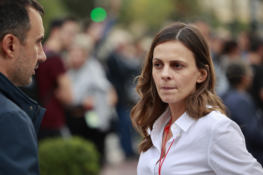 ΣΥΡΙΖΑ: Διάσπαση σε δόσεις - Εκτός η «Ομπρέλα», μένει ώσπου να... φύγει η Αχτσιόγλου  και χαρακτηρίζει ακροδεξιό τον Κασσελάκη 