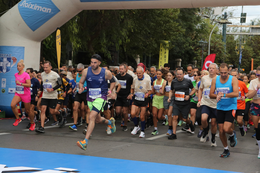 Μαραθώνιος 5χλμ: Σε 14 λεπτά τερμάτισε ο πρώτος - Δείτε φωτογραφίες από το «ορεκτικό» του μαραθωνίου