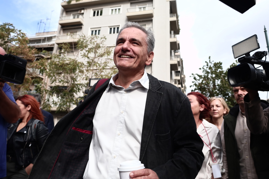 ΣΥΡΙΖΑ: Πώς φτάσαμε στη διάσπαση του κόμματος - Όλο το παρασκήνιο των τριών ημερών 