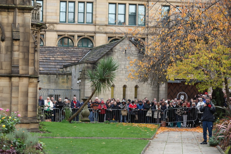 Μπόμπι Τσάρλτον: Το ποδόσφαιρο αποχαιρέτησε τον θρύλο της Μάνστεστερ Γιουνάιτεντ