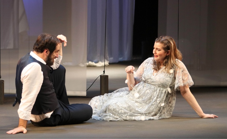 Μαρία Κίτσου και Τζόρτζια Σιακαβάρα: Υποδύονται τον ίδιο ρόλο στο θέατρο - Δείτε φωτογραφίες