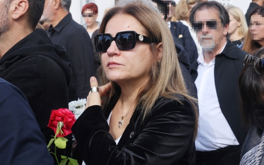 Κάτια Νικολαΐδου: Ράκος η Μπέσσυ Μάλφα στην κηδεία της 