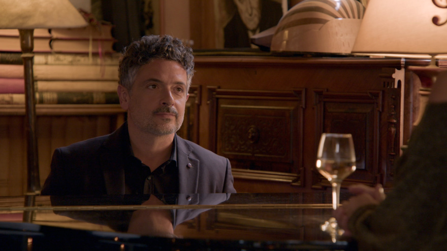 Παγιδευμένοι: Ο Δημήτρης φτάνει σε μία σοβαρή ανακάλυψη που ενισχύει τις υποψίες του