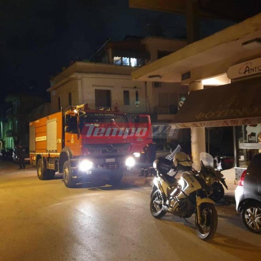 Πάτρα: Πυροσβέστες πήγαν να σβήσουν φωτιά και δέχθηκαν επίθεση με πέτρες - Δείτε βίντεο και φωτογραφίες