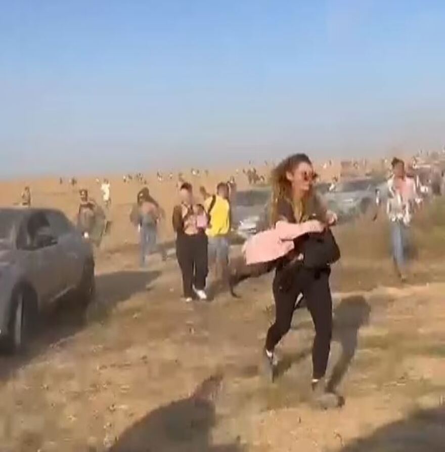 Η κτηνωδία της Χαμάς: Βίαζαν γυναίκες ομαδικά  και τις πυροβολούσαν στο κεφάλι, λένε αυτόπτες μάρτυρες