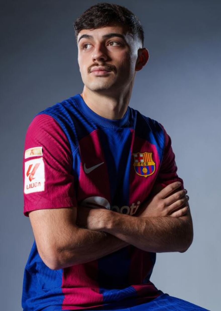 Μπαρτσελόνα: Οι ποδοσφαιριστές της άφησαν μουστάκια για καλό σκοπό - Φωτογραφίες