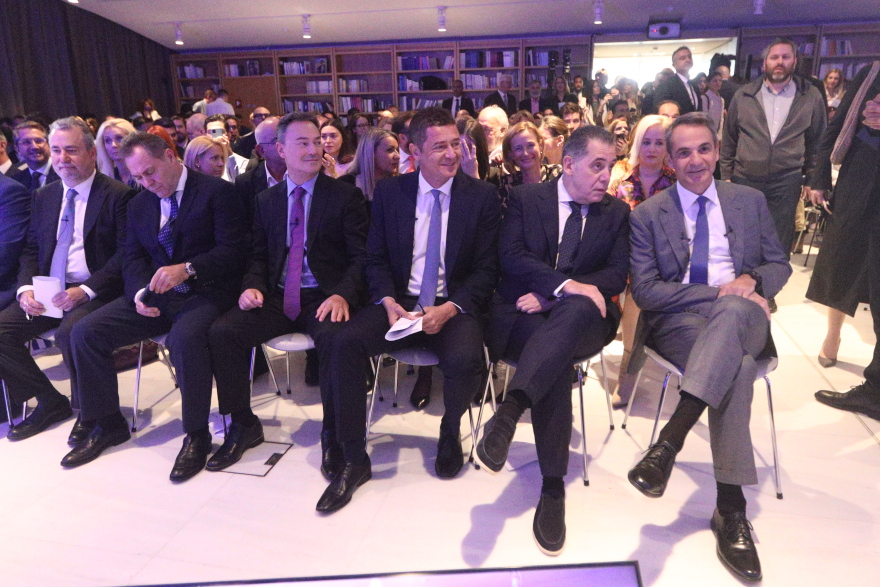 Εθνικό σχέδιο για να γίνει πιο ανταγωνιστικός ο ελληνικός τουρισμός - Δείτε φωτογραφίες και βίντεο από το συνέδριο του Travel.gr