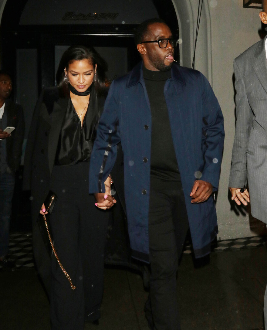 Cassie κατά Sean Combs: Τα δικαστικά έγγραφα αποκαλύπτουν «απειλές, υπερβολική χρήση ναρκωτικών, κακοποίηση και σεξουαλική δουλεία»