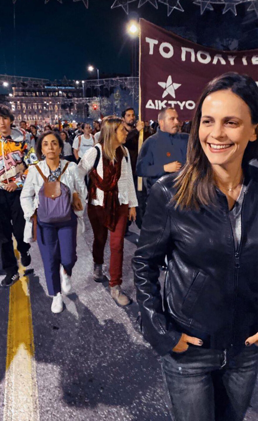 Στα τρία ο ΣΥΡΙΖΑ στην πορεία του Πολυτεχνείου - Πήγε, τον είδαν... και έφυγε ο Κασσελάκης