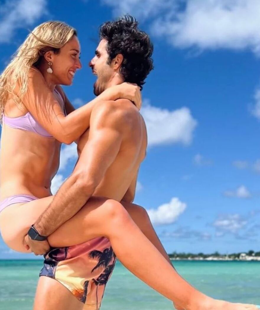 Πάουλα Μπαντόσα: Η Ισπανίδα σταμάτησε να ανεβάζει «καυτές» φωτογραφίες της από την ημέρα που γνώρισε τον Τσιτσιπά 