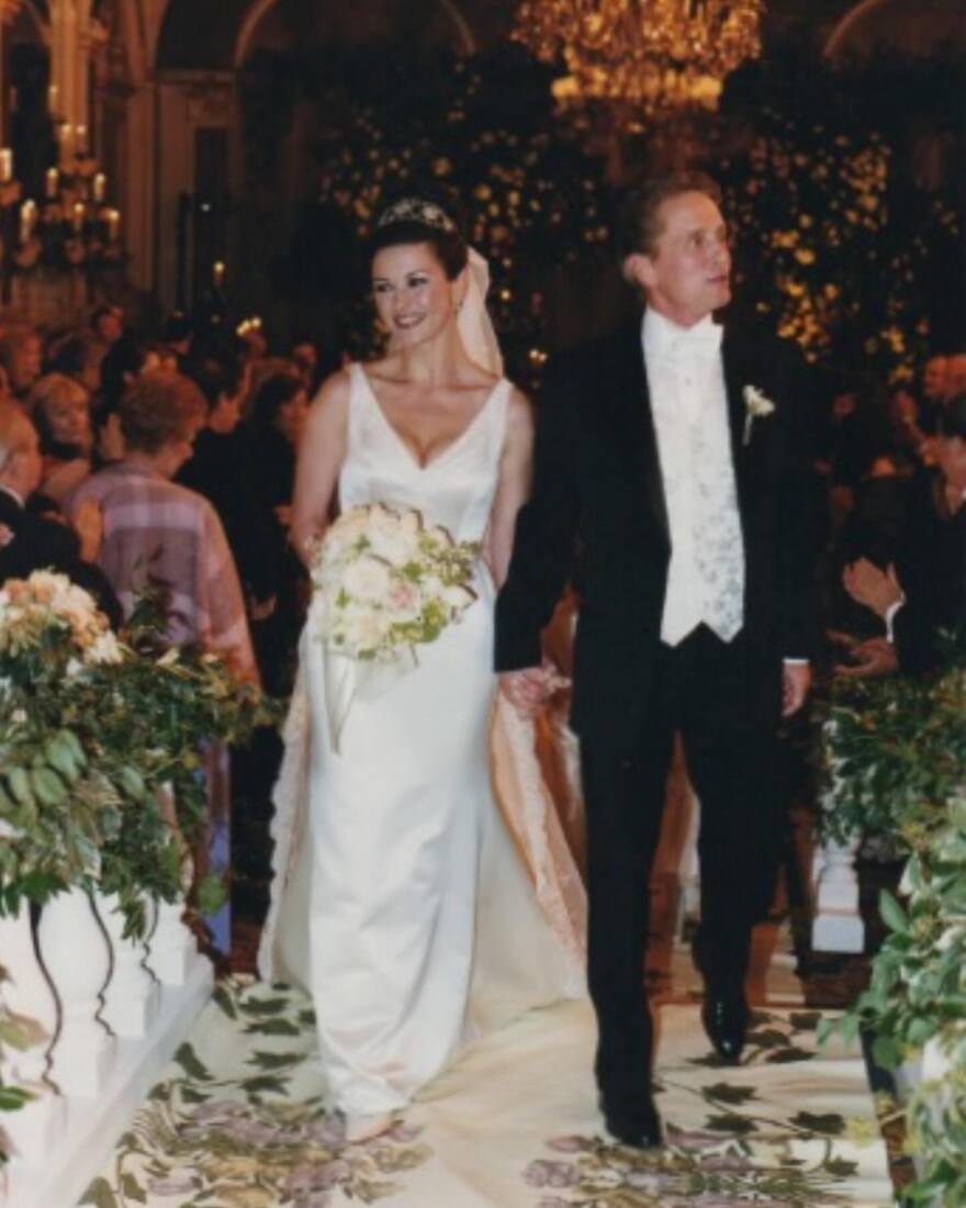 Κάθριν Ζέτα Τζόουνς-Μάικλ Ντάγκλας: Γιορτάζουν 23 χρόνια γάμου - Οι αναρτήσεις τους