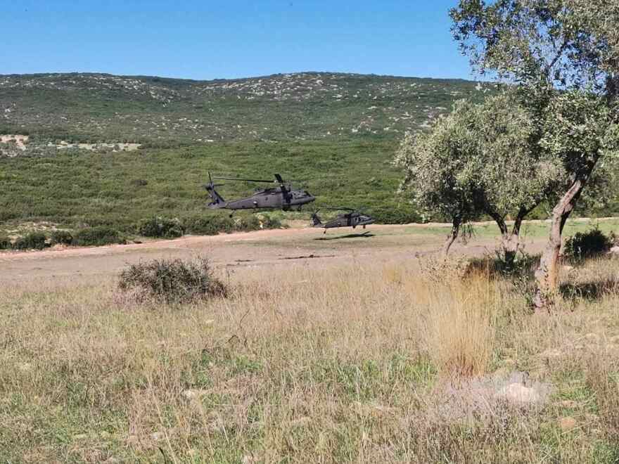 Συνεκπαίδευση Ελλάδας - ΗΠΑ στη Μαγνησία - Ασκήσεις αεροδιακομιδής και επιβίβασης - αποβίβασης σε ελικόπτερα