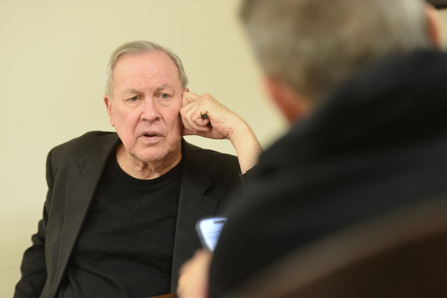 Ο Μπομπ Γουίλσον στον Δανίκα: H Mελίνα μου έσβησε το ποινικό μητρώο γιατί στην Κρήτη πήγα φυλακή για χασίς