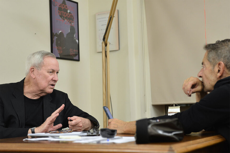 Ο Μπομπ Γουίλσον στον Δανίκα: H Mελίνα μου έσβησε το ποινικό μητρώο γιατί στην Κρήτη πήγα φυλακή για χασίς