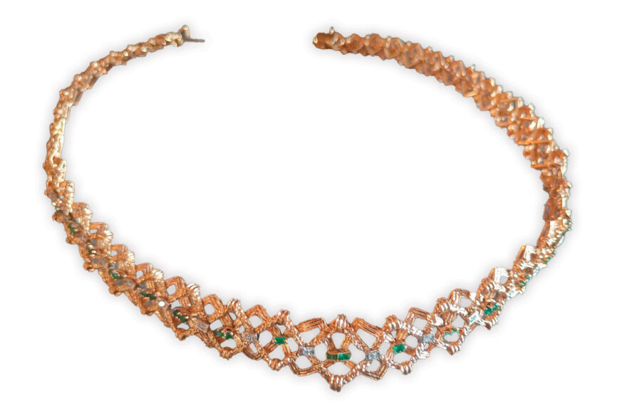 Αποκάλυψη για πατέρα Αντώνιο: Κοσμήματα και μετρητά σε χαρτοσακούλες βρίσκουν ακόμη στην «Κιβωτό»