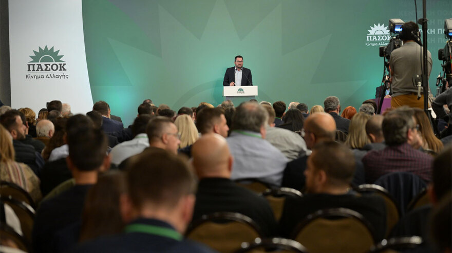 Ανδρουλάκης: «Ισχυρή αντιπολίτευση σήμερα, ισχυρή κυβέρνηση αύριο - Επόμενος σταθμός οι ευρωεκλογές»