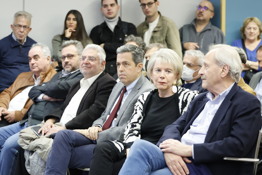 O Κασσελάκης στην παρουσίαση του βιβλίου... «Φαινόμενο Κασσελάκης»: Τα social media δεν φτάνουν από μόνα τους