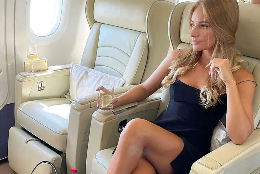 Ντμίτρι Πεσκόφ: Αντιδράσεις μετά τη δήλωσή του ότι η 25χρονη κόρη του ζούσε... σπαρτιάτικα στο Παρίσι