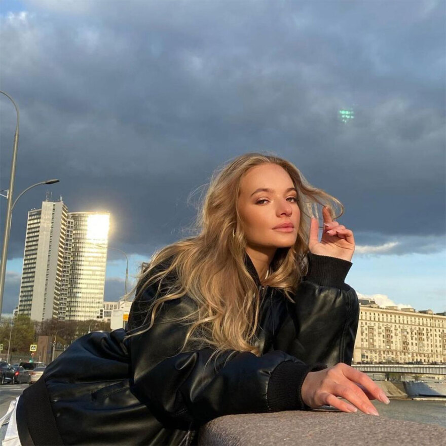 Ντμίτρι Πεσκόφ: Αντιδράσεις μετά τη δήλωσή του ότι η 25χρονη κόρη του ζούσε... σπαρτιάτικα στο Παρίσι