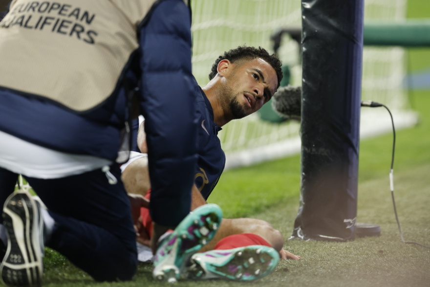 Μια ολόκληρη ενδεκάδα αστεριών στο... νοσοκομείο - Πήγαν να παίξουν με την Εθνική και επιστρέφουν στις ομάδες τους τραυματίες