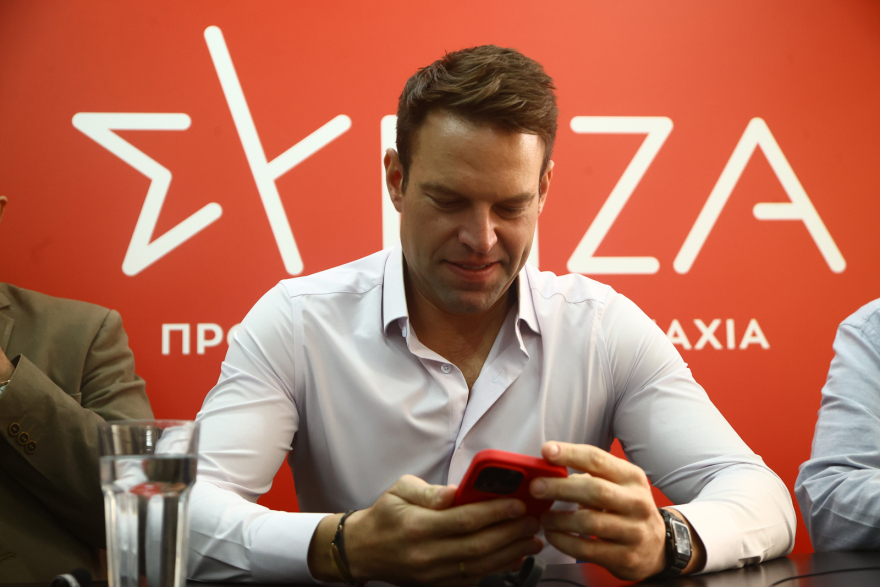 Στέφανος Κασσελάκης: Πρώτη επίσκεψη στα γραφεία του ΣΥΡΙΖΑ στη Θεσσαλονίκη - «Είμαι πολύ περήφανος» (φωτογραφίες)