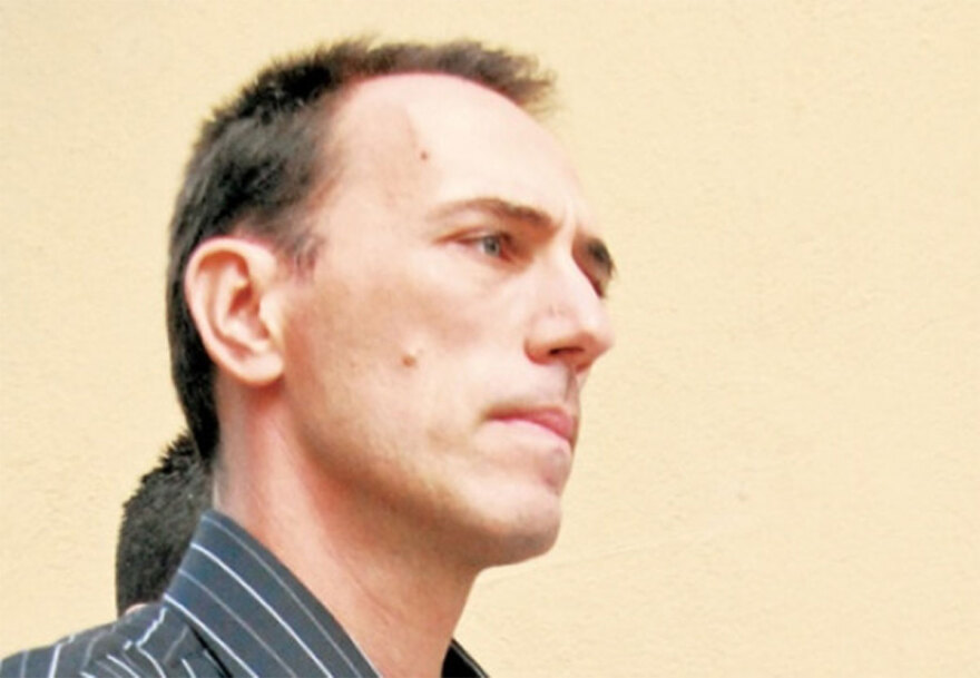 Γιάννης Κατσιλάμπρος: Ο καθηγητής μουσικής που τσιμέντωσε τη γυναίκα του στο πάρκο που έπαιζαν τα παιδιά τους 