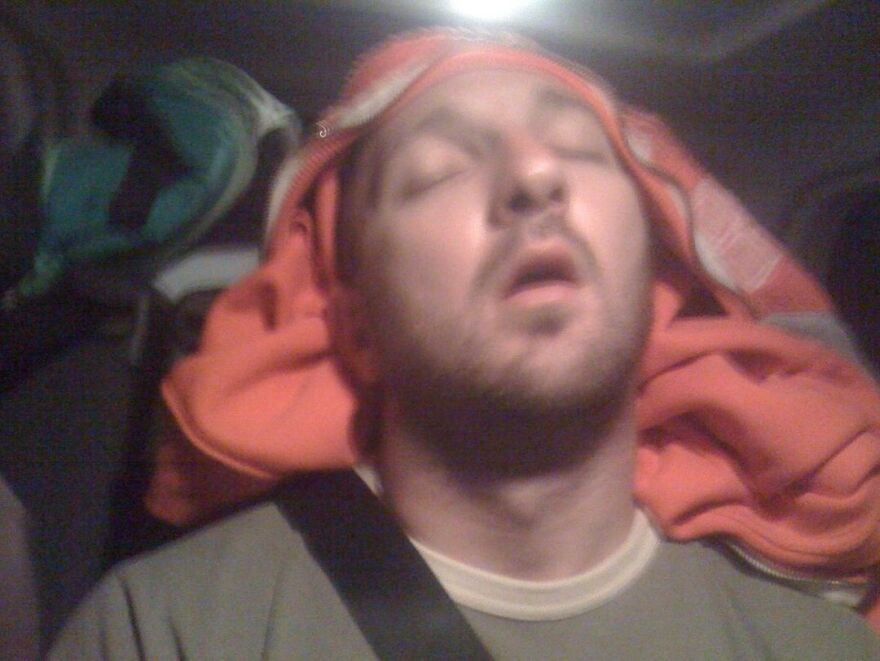 Όμορφος Κόσμος: Πέθανε ο σκηνοθέτης της εκπομπής - Το συγκινητικό αντίο του Γρηγόρη Αρναούτογλου