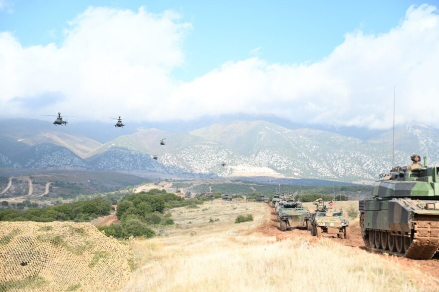 Μήνυμα Δένδια από τη Θράκη για τον αναθεωρητισμό - Παρακολούθησε την τελική φάση της άσκησης «Olympic Cooperation 23»