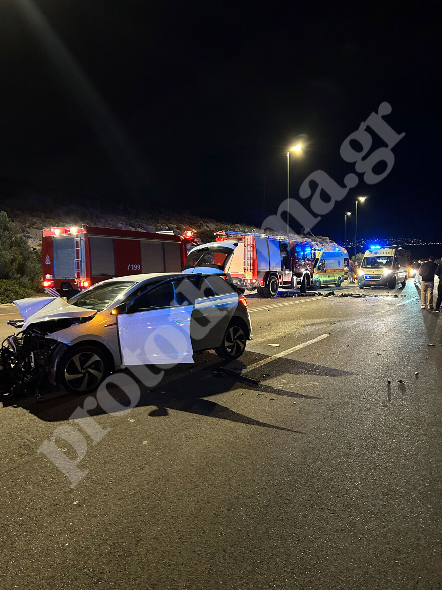 Βάρκιζα: Θρήνος για τη 18χρονη που σκοτώθηκε στο τροχαίο - Τραυματισμένη νοσηλεύεται η 19χρονη ξαδέρφη της