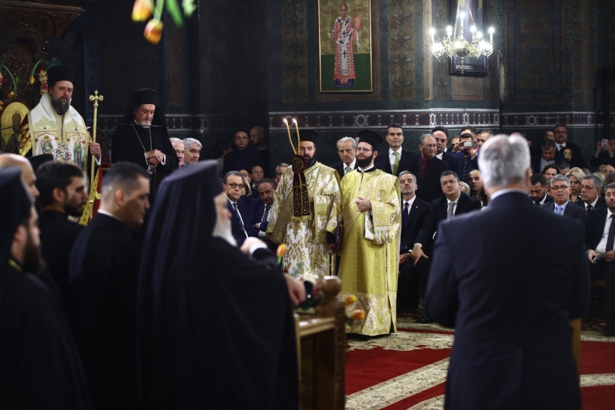 Θεσσαλονίκη: Με μεγάλη λαμπρότητα η ενθρόνιση του νέου μητροπολίτη Φιλόθεου - Αναφώνησαν «Άξιος» (φωτογραφίες)