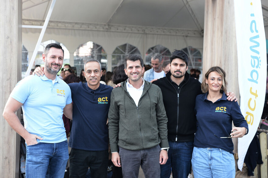 Ημέρα Υιοθεσίας Pet City: Πάνω από 100 σκυλάκια έχουν βρει τις παντοτινές τους οικογένειες