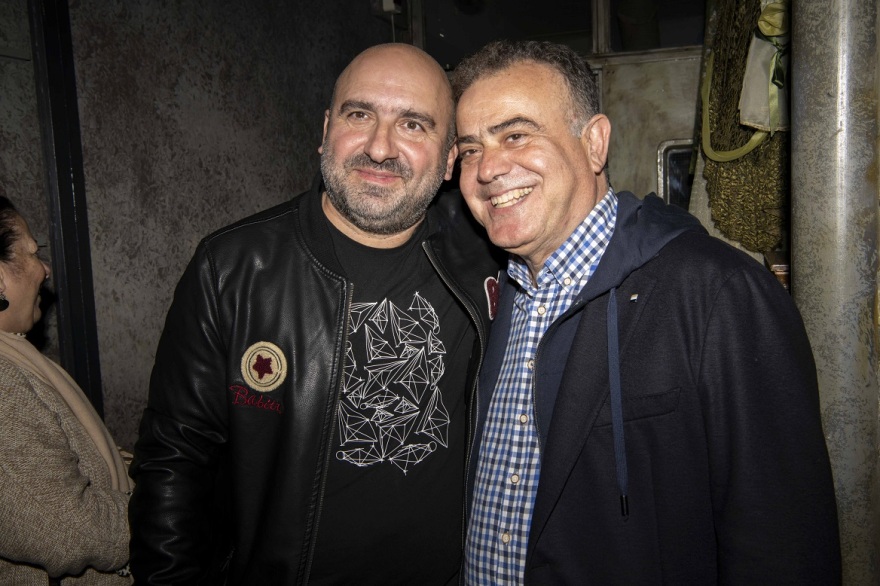 Θέατρο της Ημέρας: «Οι Σκέτοι» έκαναν επίσημη πρεμιέρα - Δείτε φωτογραφίες