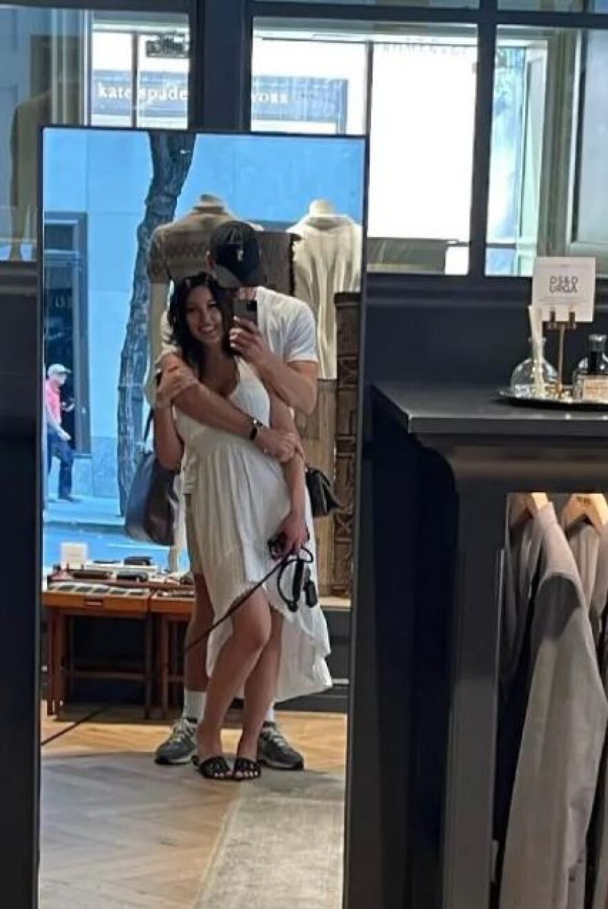 Θα το πάρει το κορίτσι ο Θωμάς - Η Εστρέλα Νούρι έτοιμη να παντρευτεί τον Γουόκαπ 