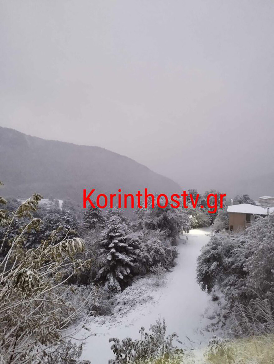 Στα λευκά η ορεινή Κορινθία - Τους 20 πόντους έφτασε το χιόνι