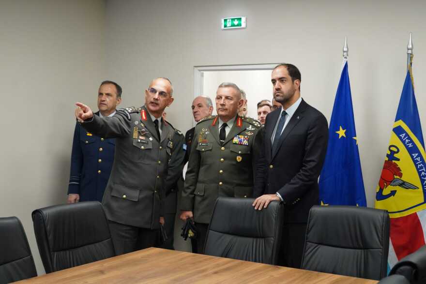 Ο Φλώρος εγκαινίασε το Στρατηγείο της Διοίκησης Ειδικού Πολέμου - Δείτε βίντεο και φωτογραφίες