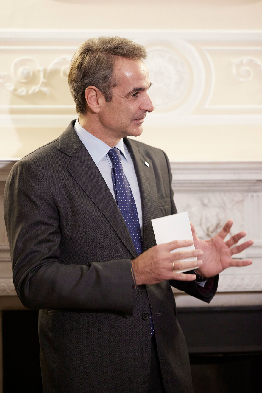 Το σχόλιο Μητσοτάκη από το Λονδίνο για τη Μέση Ανατολή με στίχους του Σεφέρη