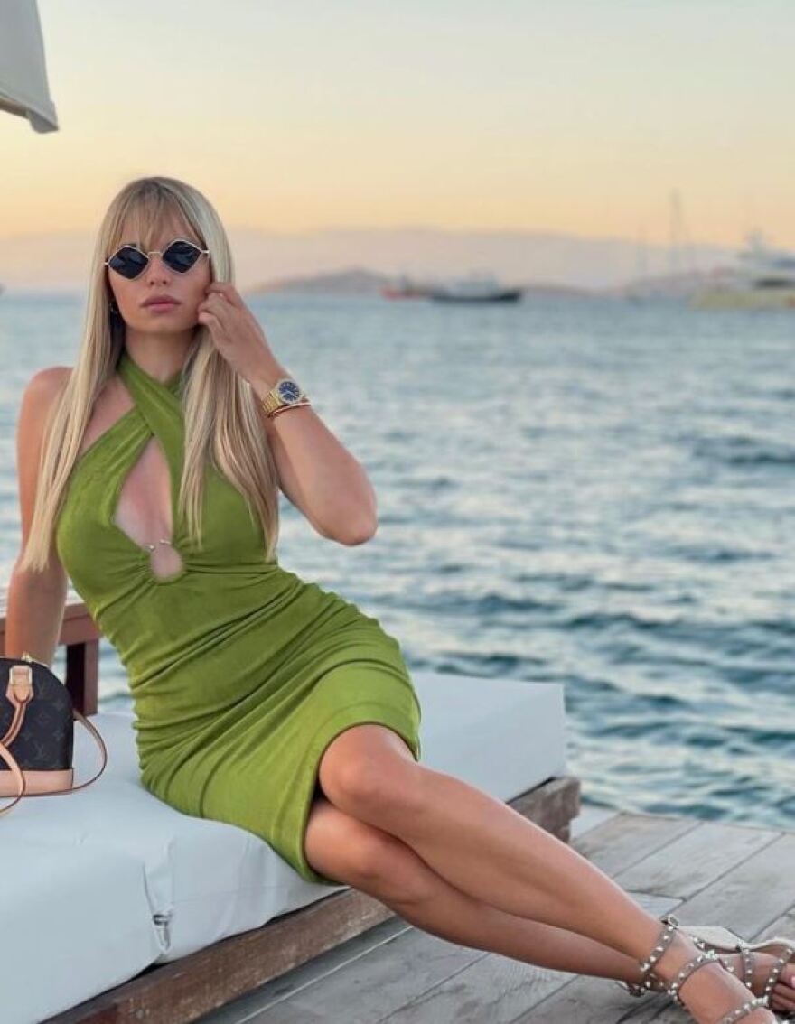 Ολυμπιακός - «Πασαρέλα» στο ΣΕΦ: Οι σύντροφοι των Πετρούσεφ, Μήτρου Λονγκ, Γουόκαπ και ΜακΚίσικ στρέφουν τα βλέμματα στις εξέδρες