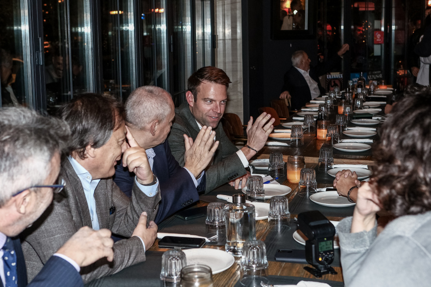 ΣΥΡΙΖΑ: Δείπνο Κασσελάκη στους βουλευτές μετά την Πολιτική Γραμματεία - Δείτε βίντεο και φωτογραφίες