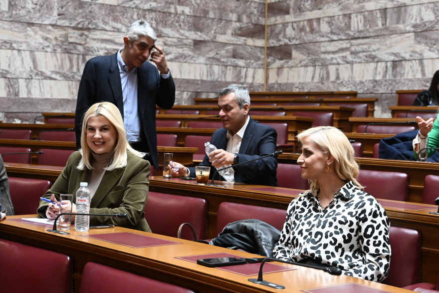 Κασσελάκης στην ΚΟ του ΣΥΡΙΖΑ: Οι 11 δεν σεβάστηκαν τον κόσμο μας, έπρεπε να παραδώσουν τις έδρες τους - Γιατί πήγε ο Τσίπρας