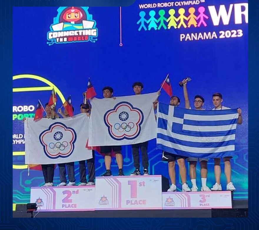 Πρωτιά για την ελληνική αποστολή στην Ολυμπιάδα Ρομποτικής